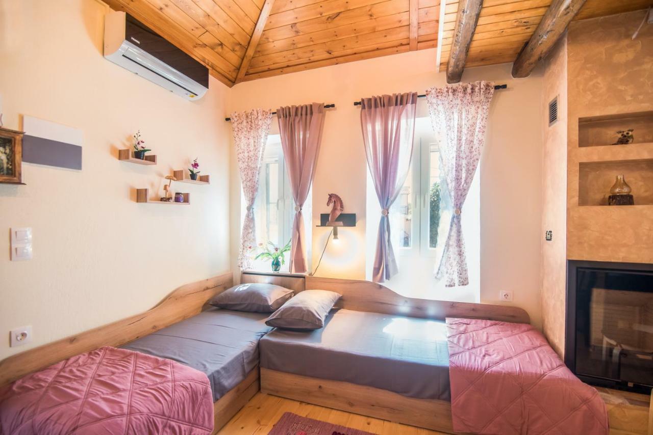 Villa Spiti Lagis à Chlomatianá Extérieur photo
